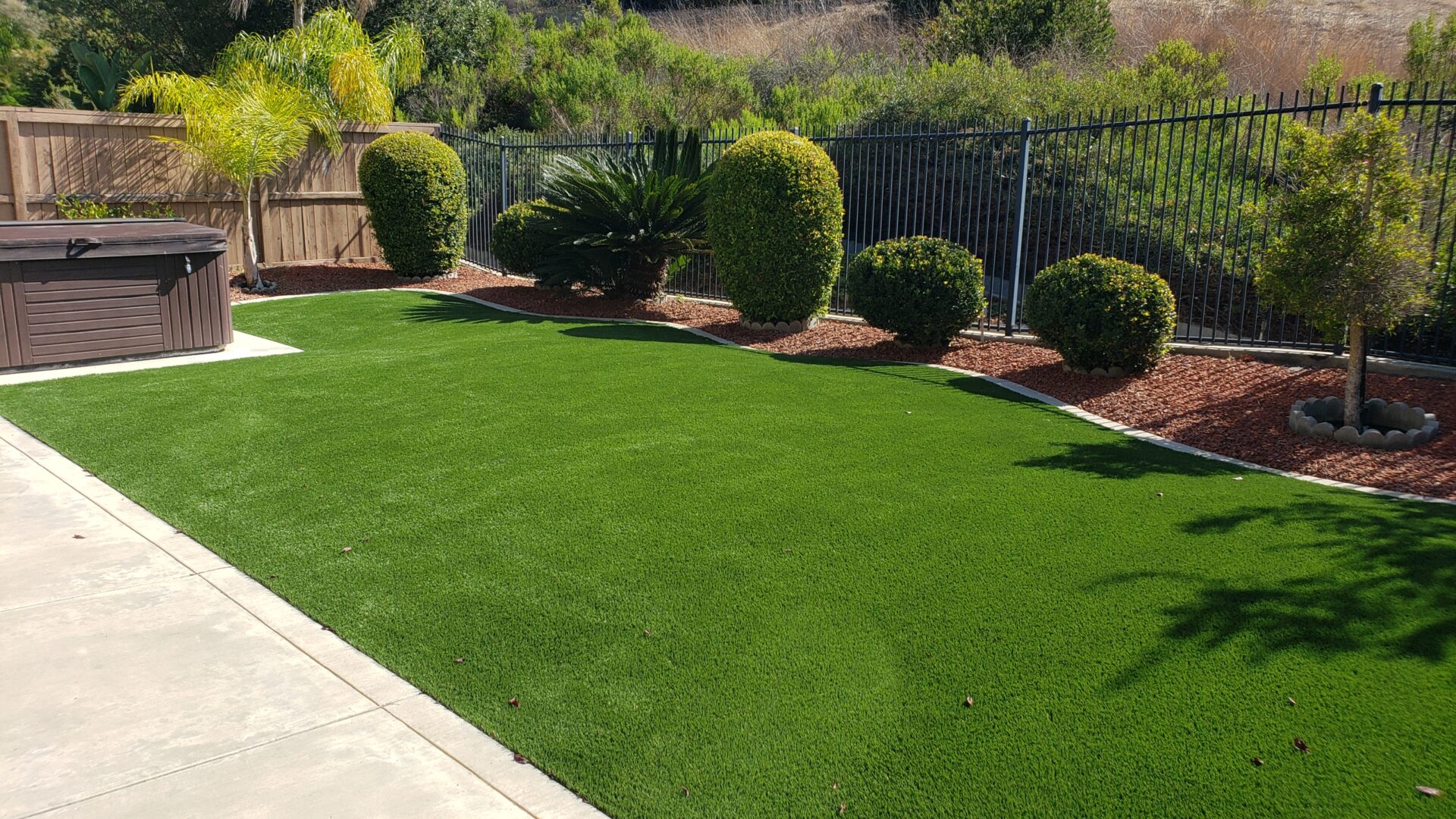 How Premium Grass Blades’ Artificial Turf Contributes To Energy Efficiency How Premium Grass Blades’ Artificial Turf Contributes To Energy Efficiency