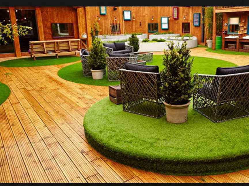 Environmental Advantages Of Premium Grass Blades’ Artificial Turf