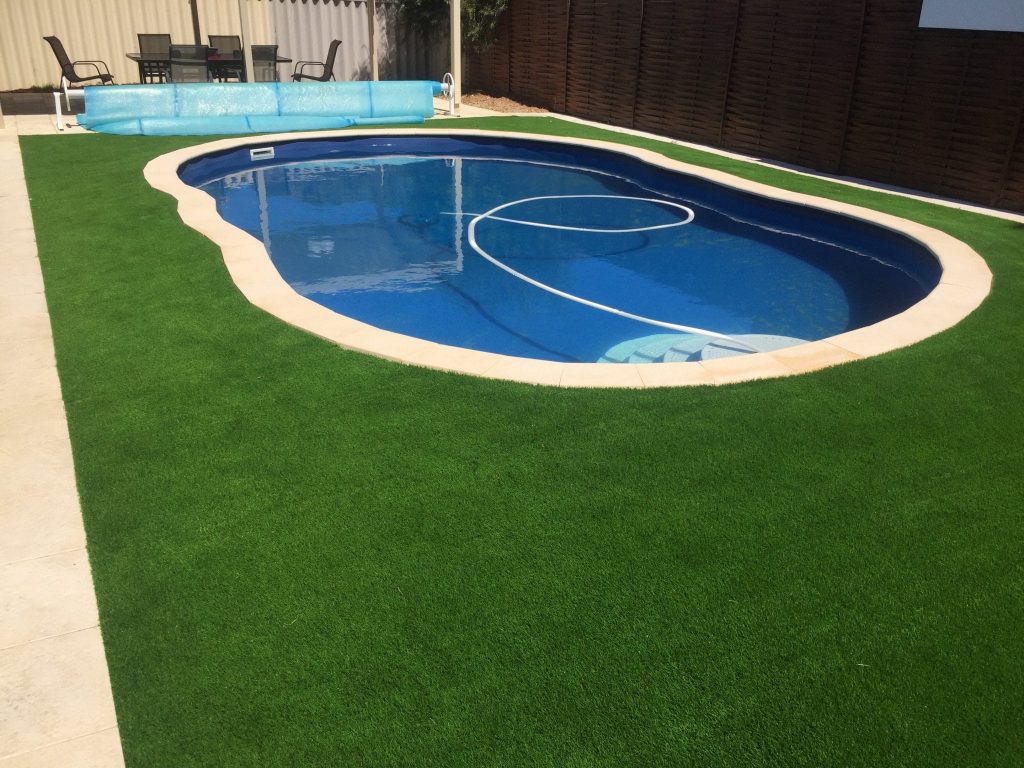pools with artificial turf pools with artificial turf